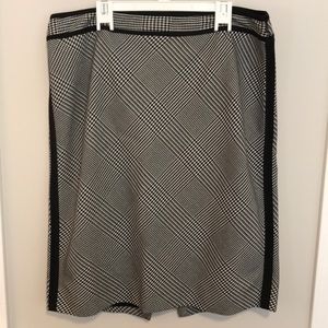 New black house white market houndstooth skirt